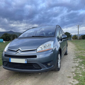Location de Citroën C4 grand Picasso en Corse chez Ghisoloc